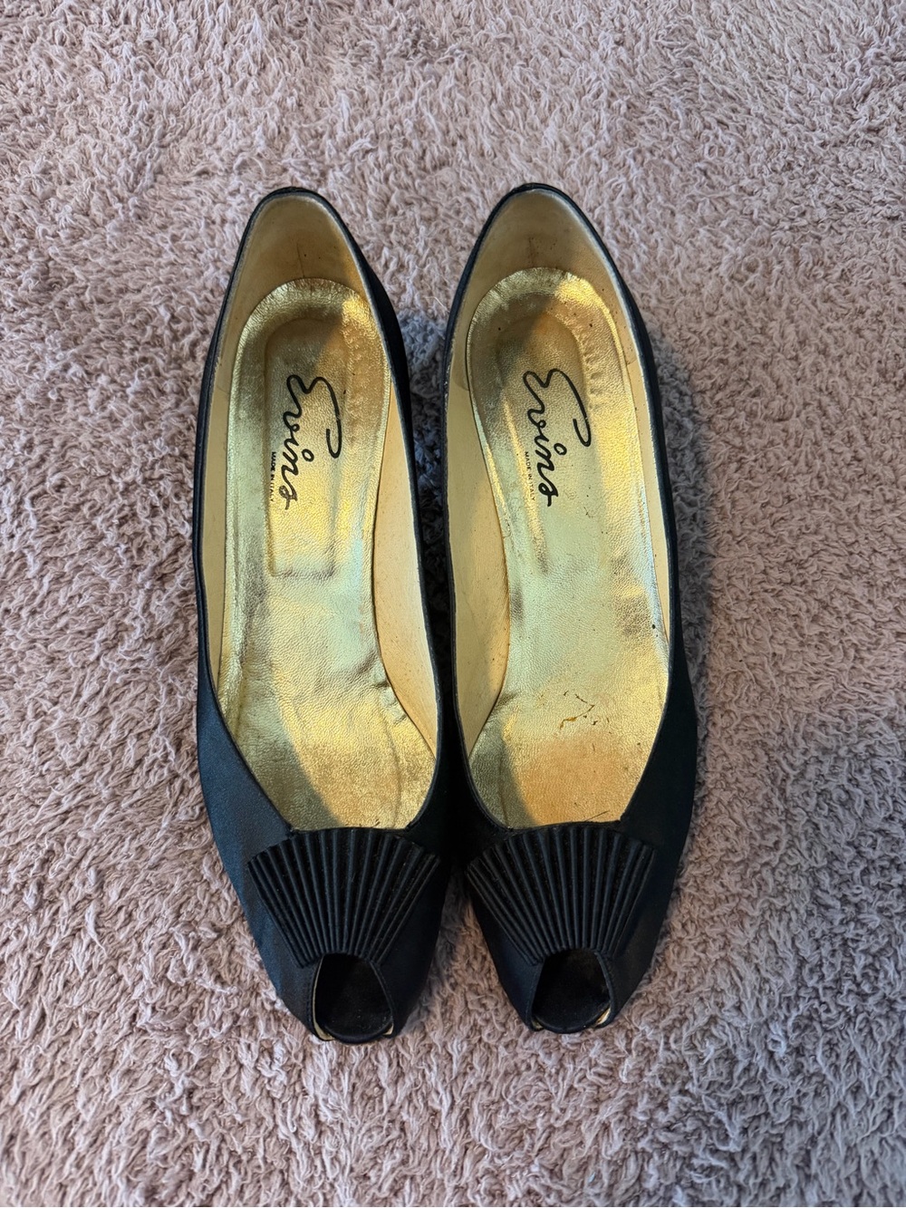 Vintage Evins Made in Italy Black Satin Peep Toe Pumps Heels Size 10 AAA Narrow